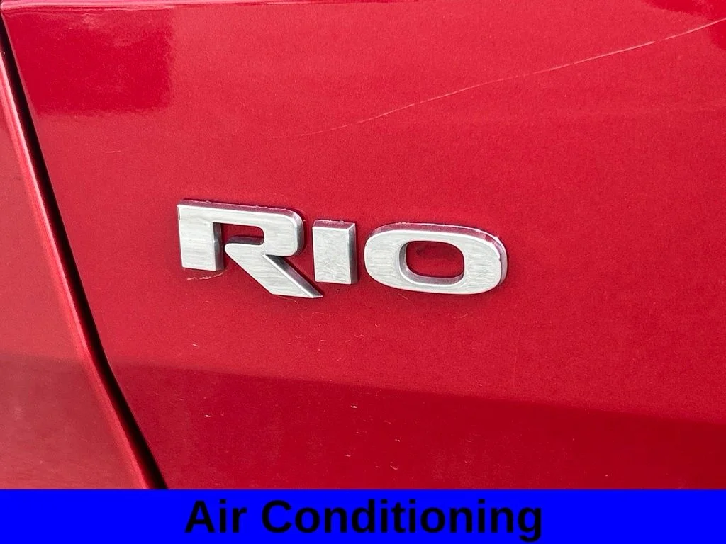 Used 2013 Signal Red Kia LX image 5
