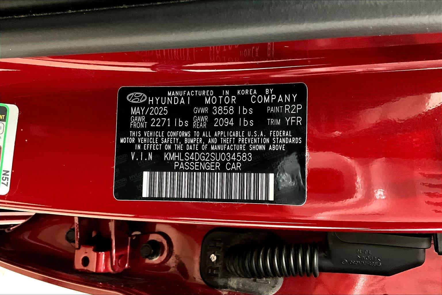 Used 2025 Ultimate Red Hyundai SEL Convenience image 35