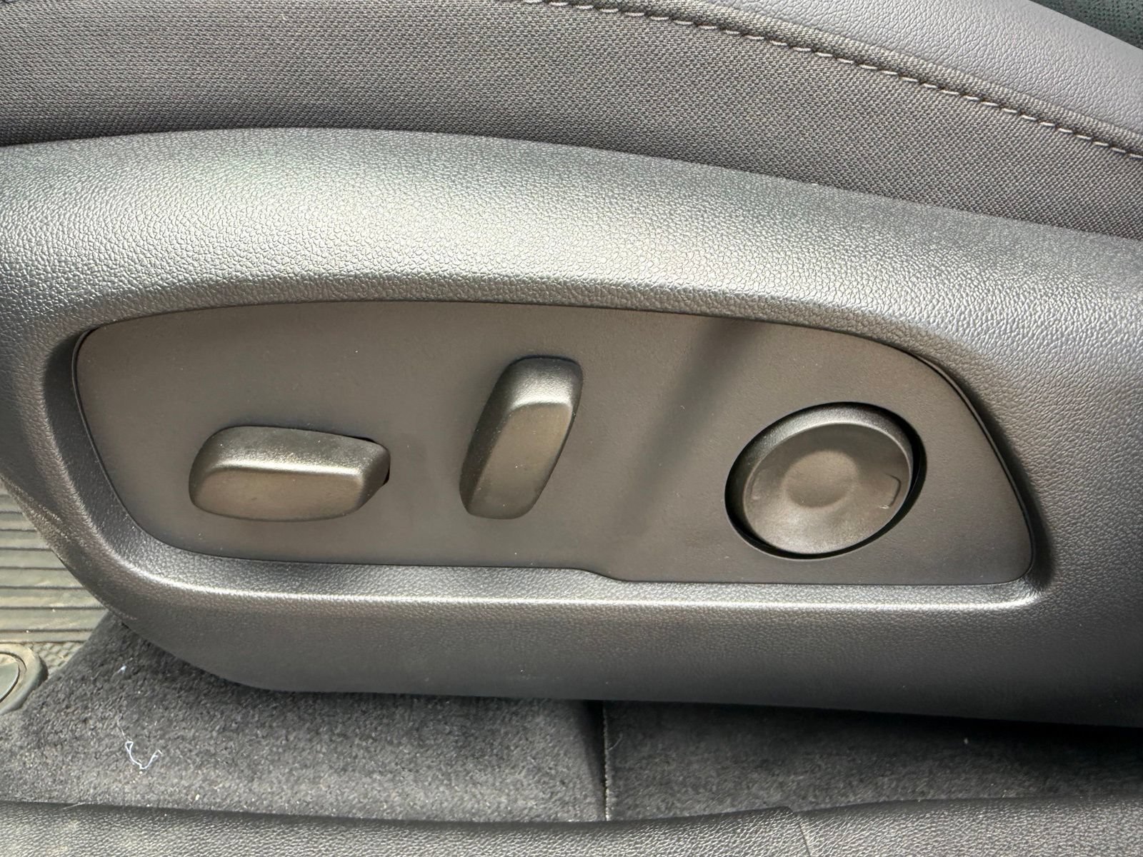 2026 Chevrolet Equinox LT - Photo 32