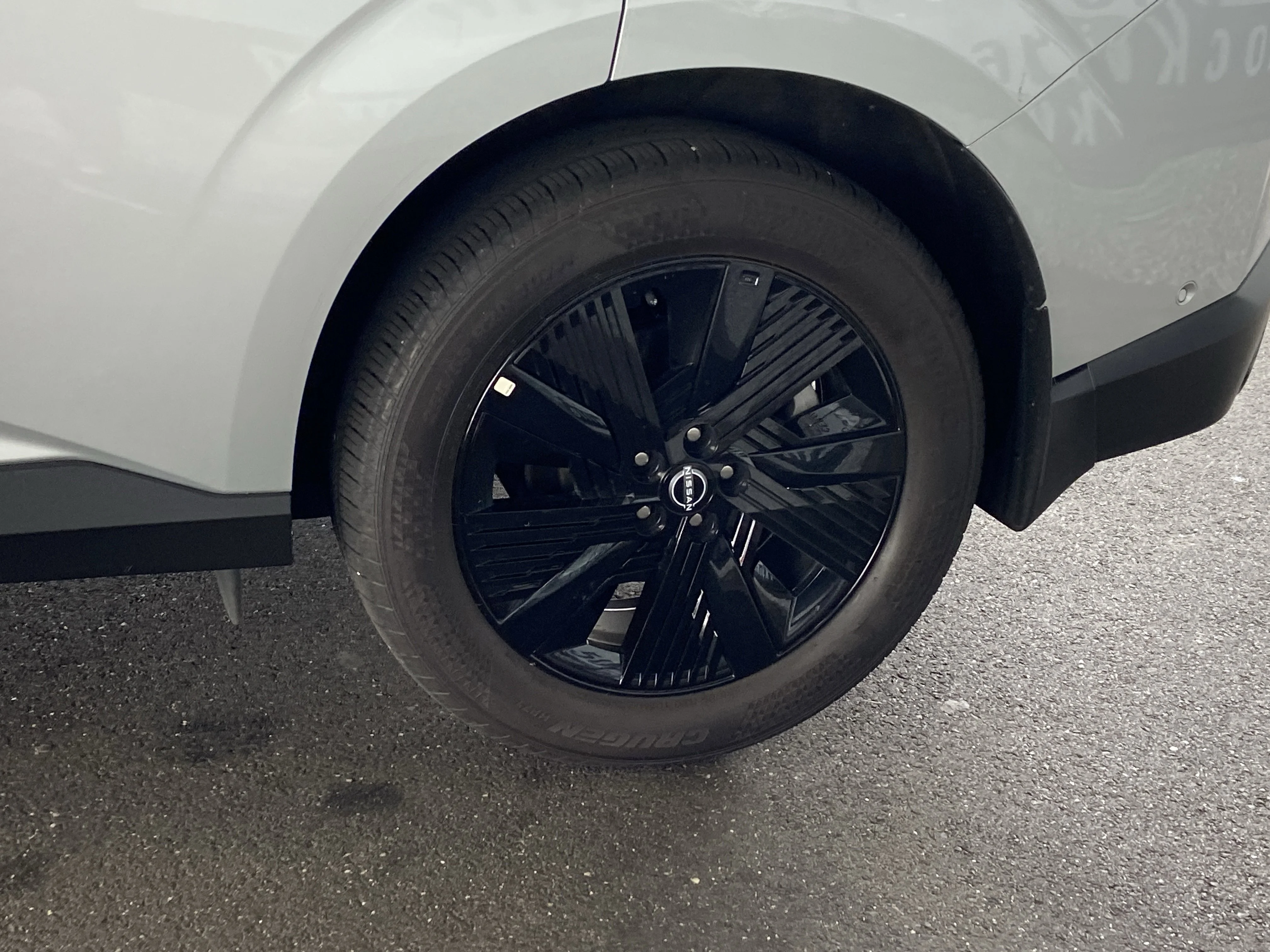 2025 Nissan Murano SV - Photo 12