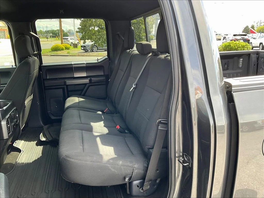 Certified Used 2019 Magnetic Metallic Ford XLT image 6