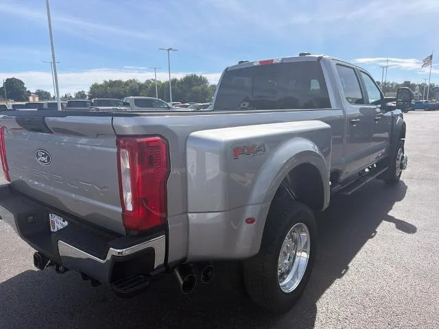 New 2027 Iconic Silver Metallic Ford F-450® XL image 32