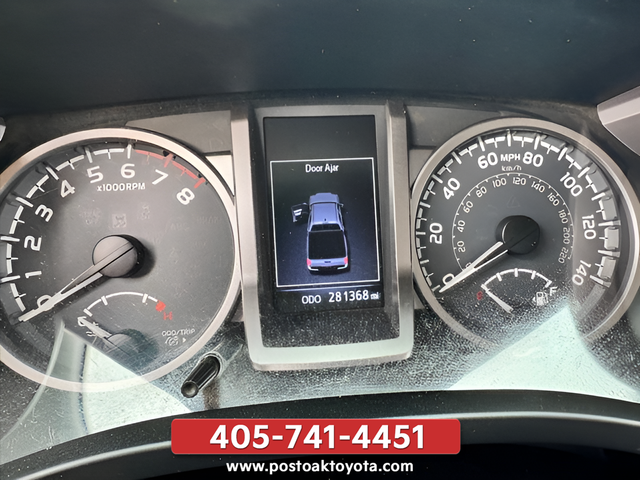 Used 2016 Red Toyota SR5 image 16
