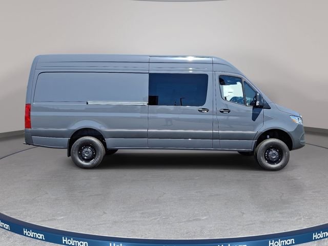 New 2026 Graphite Gray Mercedes-Benz Cargo 170 WB image 4