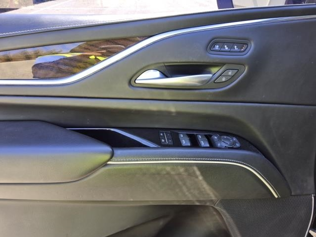 Used 2023 Black Cadillac Sport Platinum image 7
