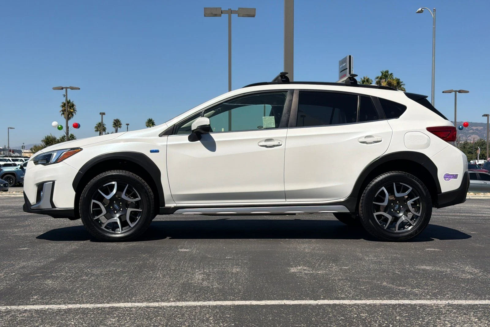 Used 2019 White Subaru Hybrid image 7