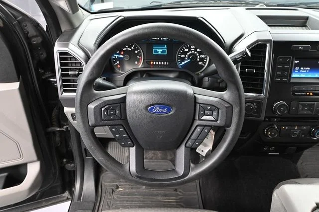 2015 Ford F-150 XLT - Photo 25