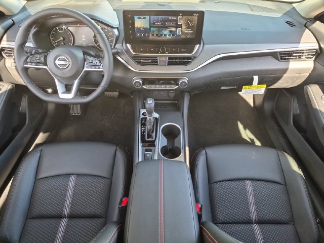 New 2026 Pearl White TriCoat / Super Black Two-tone Nissan SR Midnight Edition® image 22