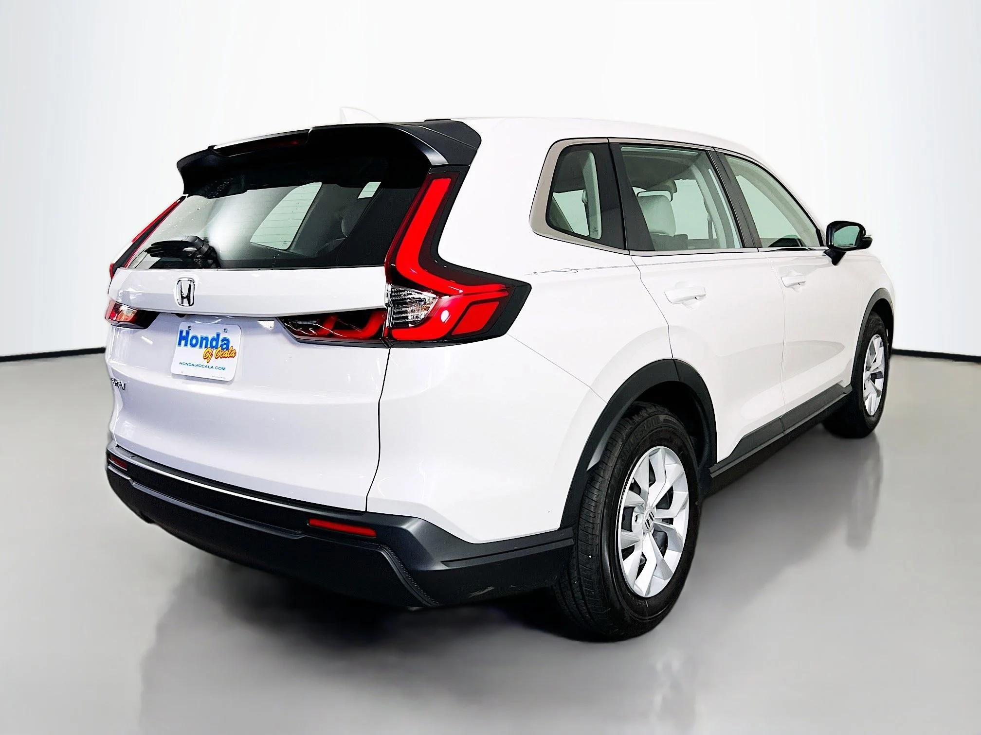 Certified Used 2024 Platinum White Pearl Honda 1.5T 2WD LX image 38
