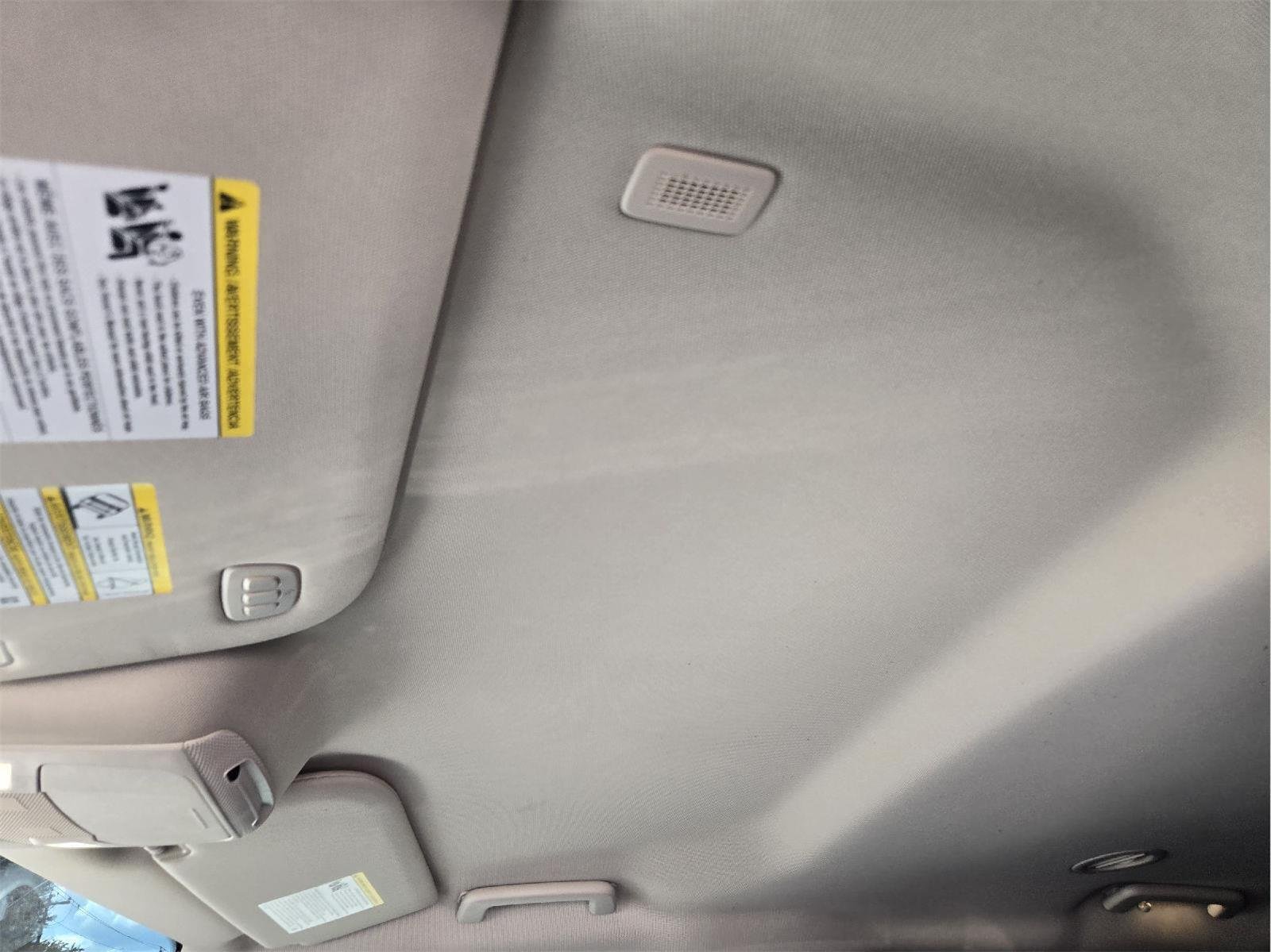 Used 2024 Iconic Silver Ford XLT image 24