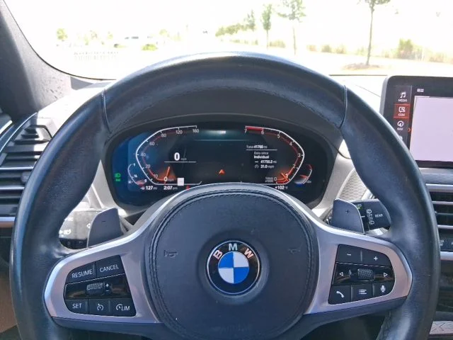 Used 2024 Blue BMW sDrive30i image 8
