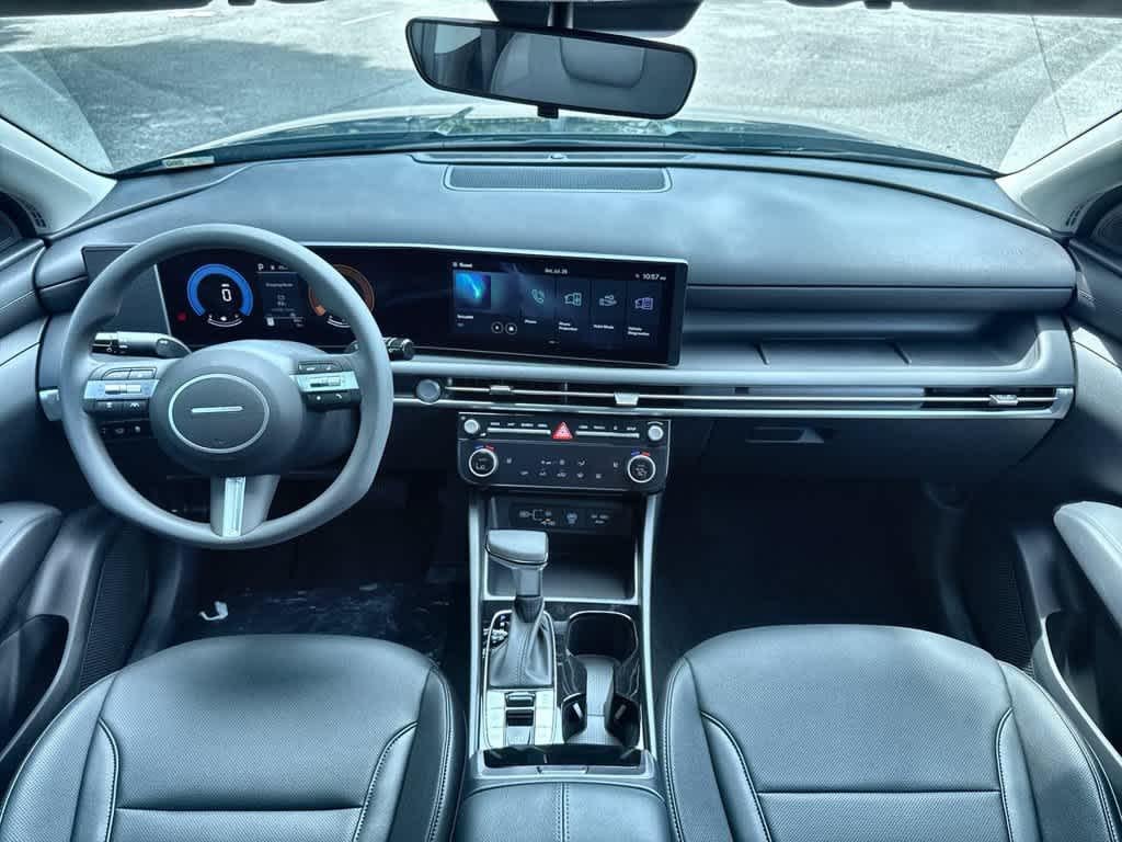New 2026 Ecotronic Gray Hyundai SEL Plus FWD image 24