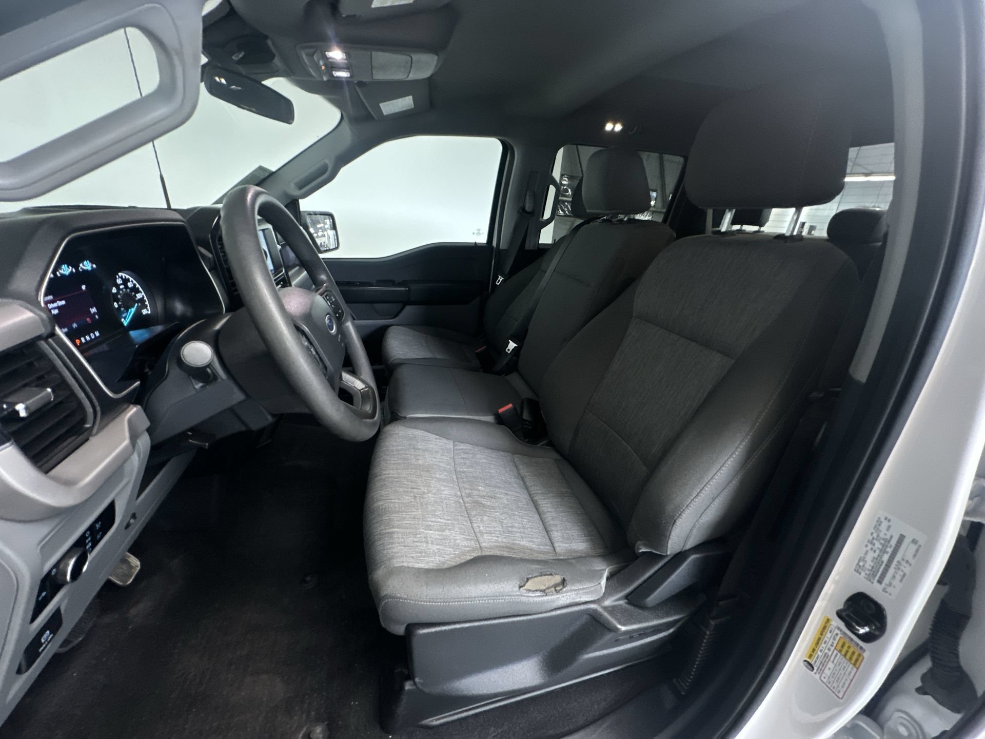 Used 2023 Oxford White Ford XL image 13