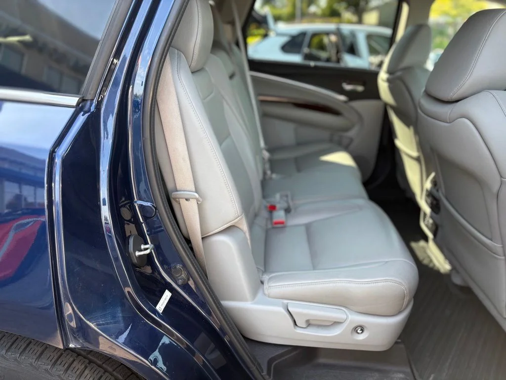 Used 2017  Acura 3.5L image 24