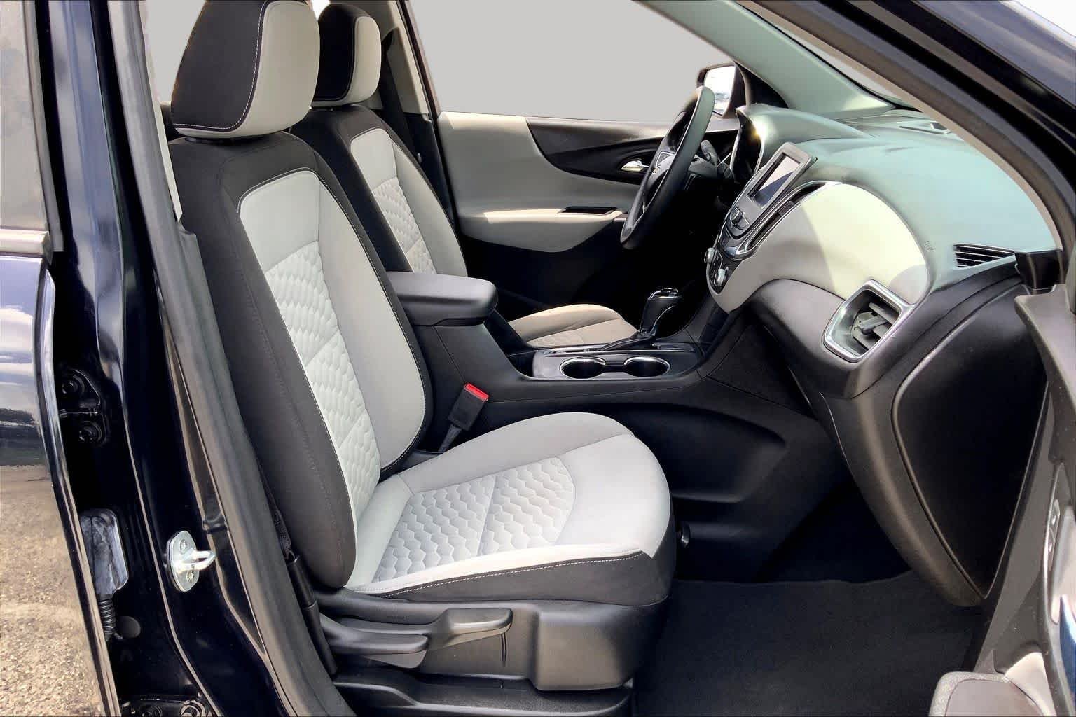 Used 2020 Midnight Blue Metallic Chevrolet LS image 9