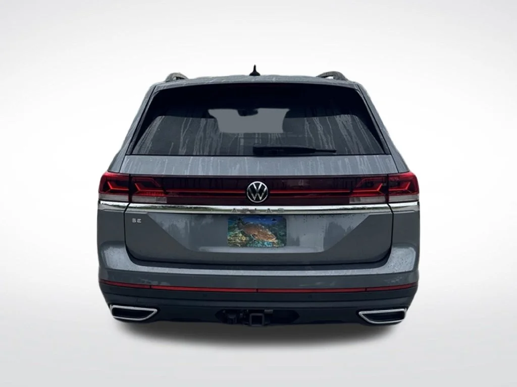 Certified Used 2024 Platinum Gray Metallic Volkswagen 2.0T SE w/Technology image 7