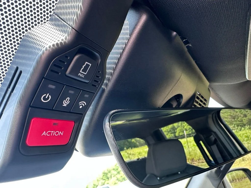 2025 Toyota Tacoma TRD Sport - Photo 19
