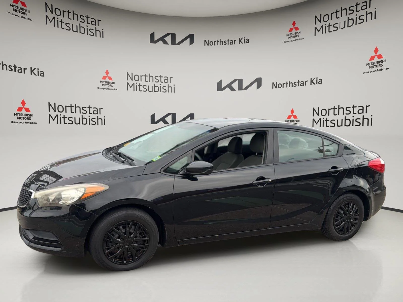 Used 2014 Kia Forte LX with VIN KNAFK4A6XE5147545 for sale in Woodside, NY