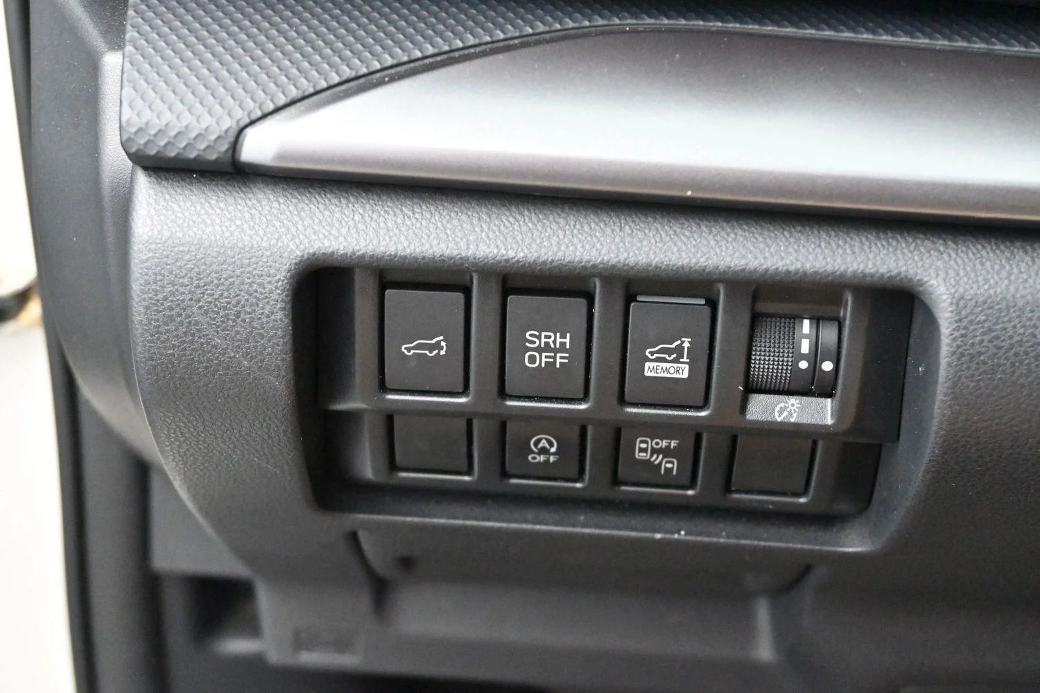 Used 2021 Crystal White Pearl Subaru Premium image 30