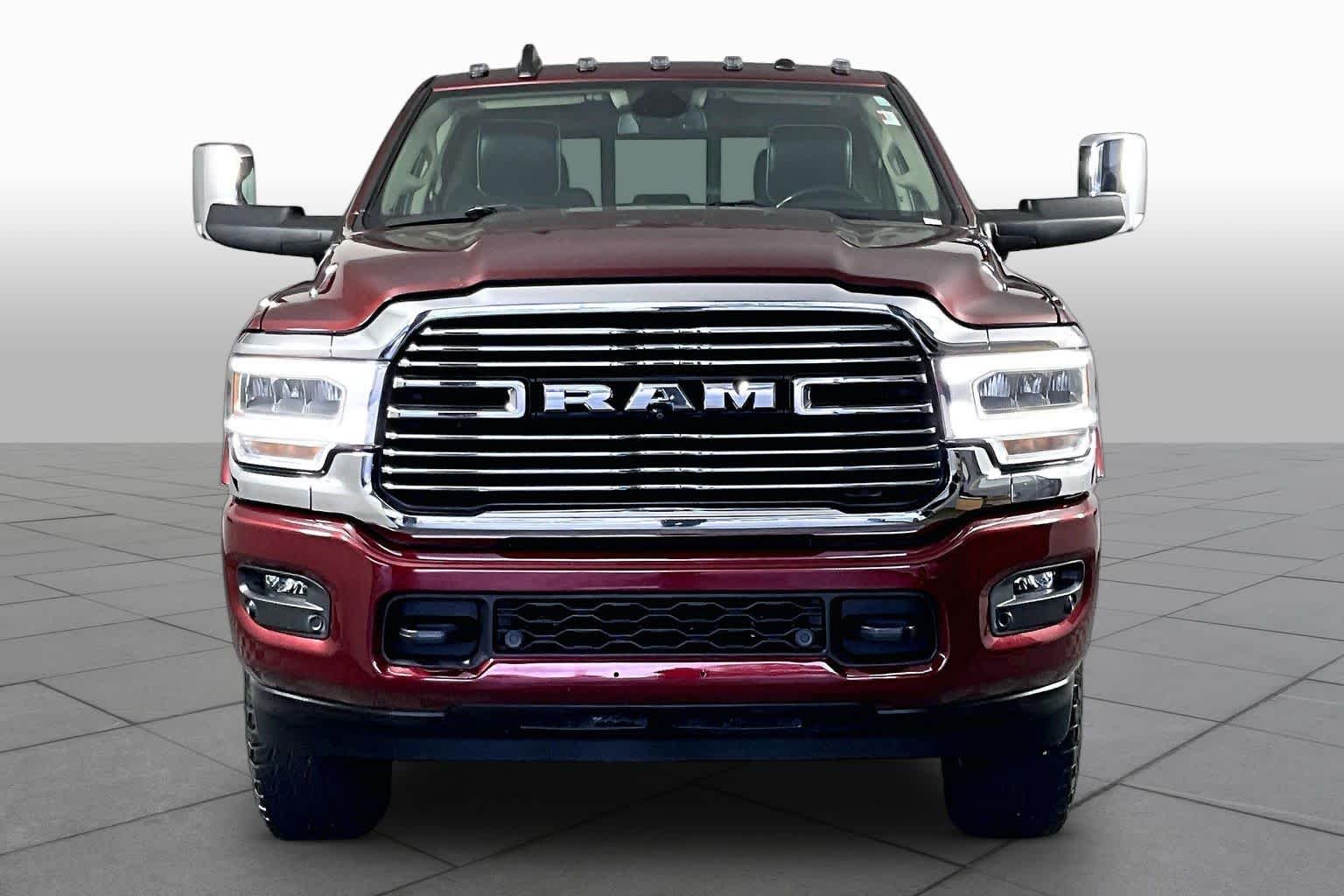 Used 2021 Delmonico Red Pearlcoat Ram Laramie image 4
