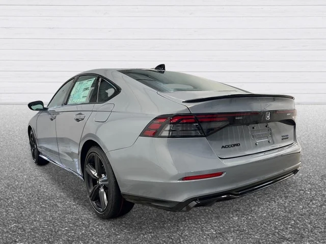 New 2026 Urban Gray Pearl Honda Sport-L image 4