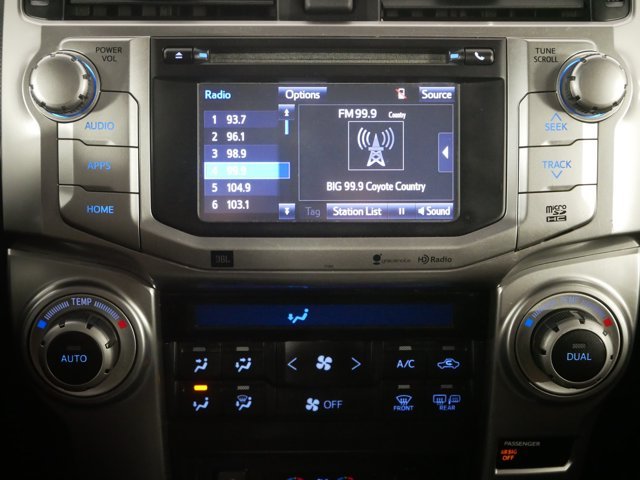 Used 2014 Blizzard Pearl Toyota Limited image 19