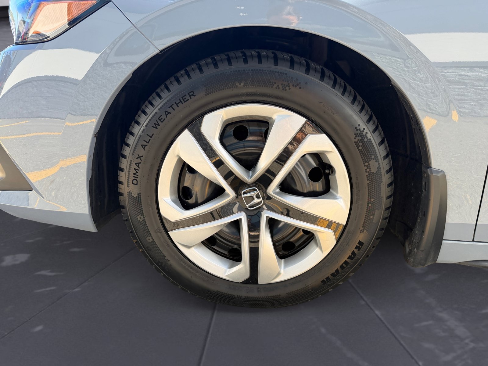 Certified Used 2024 Sonic Gray Pearl Honda Sport image 39