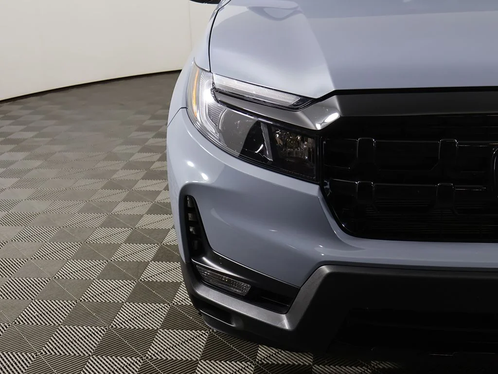 2025 Honda Ridgeline Black Edition - Photo 16