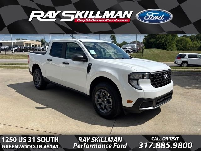New 2026 Oxford White Ford XLT image 1