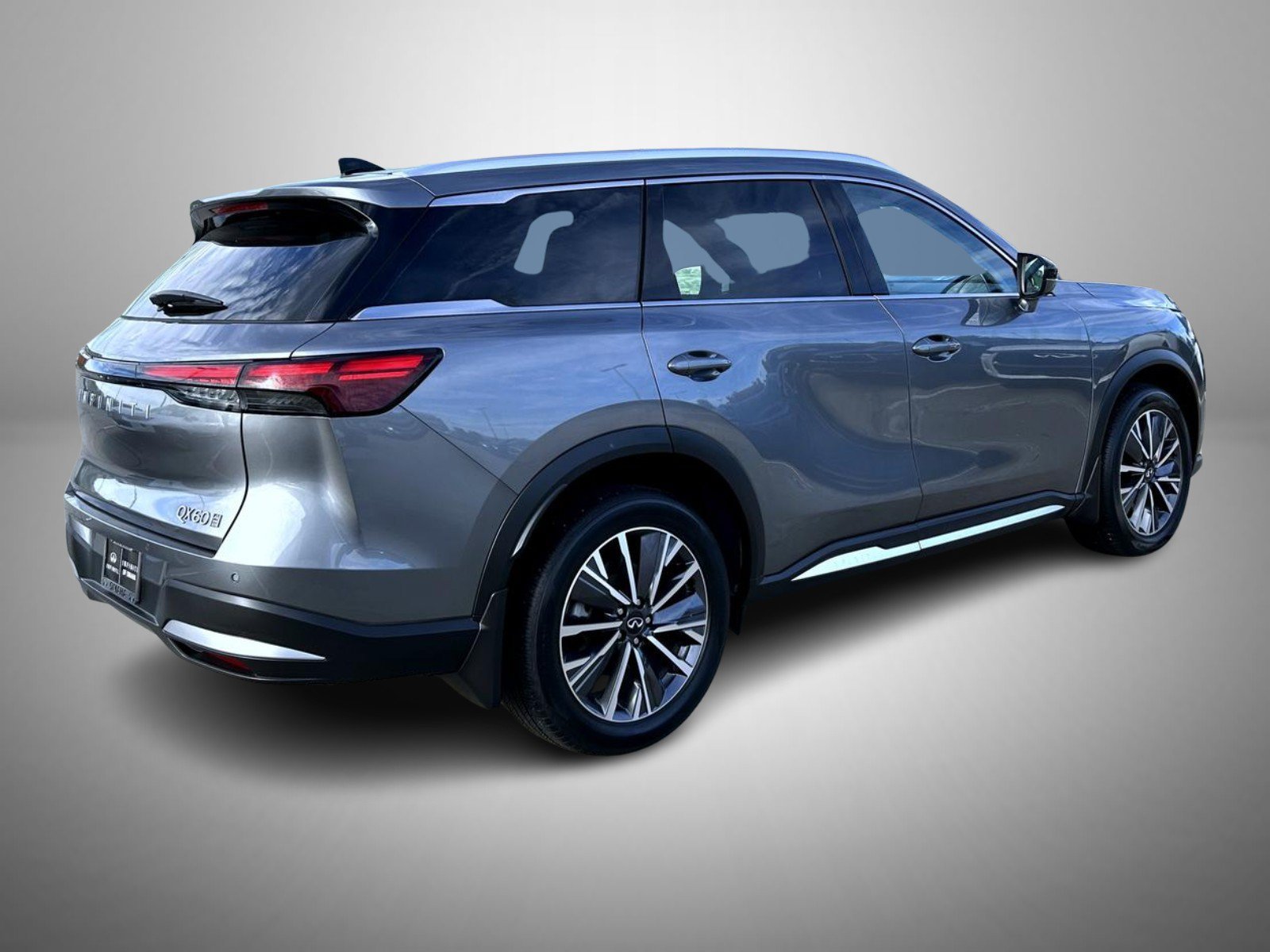 Used 2026 Gray INFINITI LUXE image 5