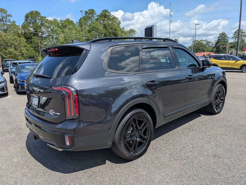 Used 2025 Gray Kia SX X-Line image 4