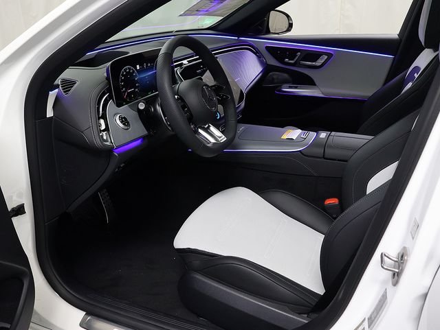 New 2026 Polar White Mercedes-Benz AMG® E 53 E 4MATIC+ Sedan image 13