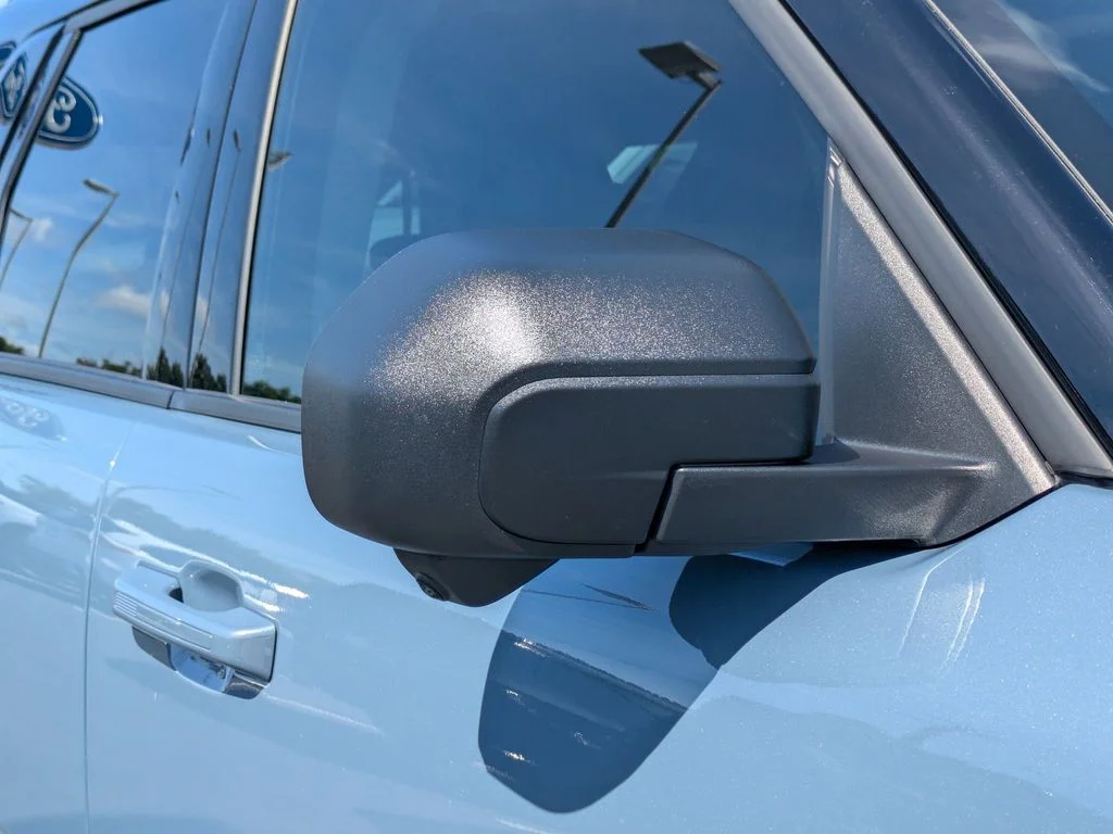 Used 2025 Azure Gray Metallic Ford Outer Banks image 12