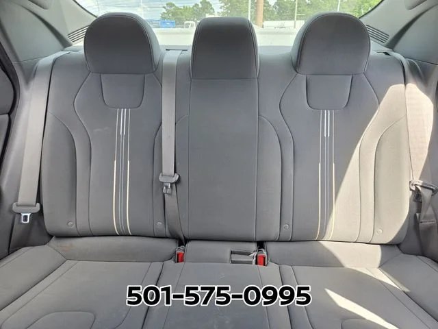 Used 2023 Silver Hyundai SEL image 10