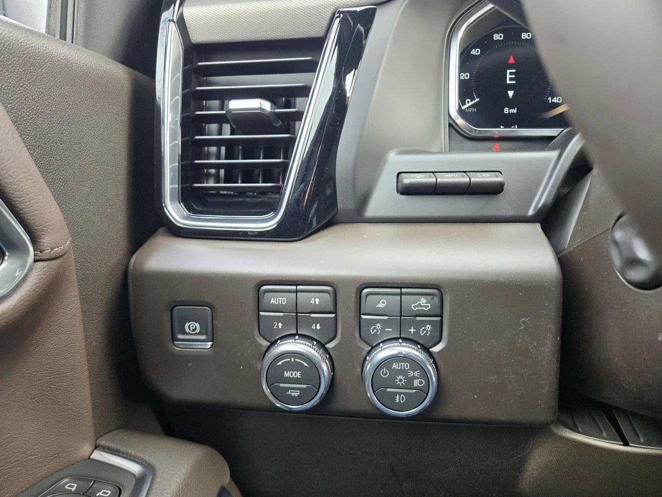 2026 GMC Sierra 1500 Denali - Photo 13