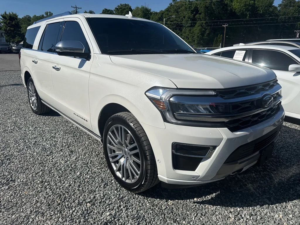 Used 2022 White Ford Platinum image 2