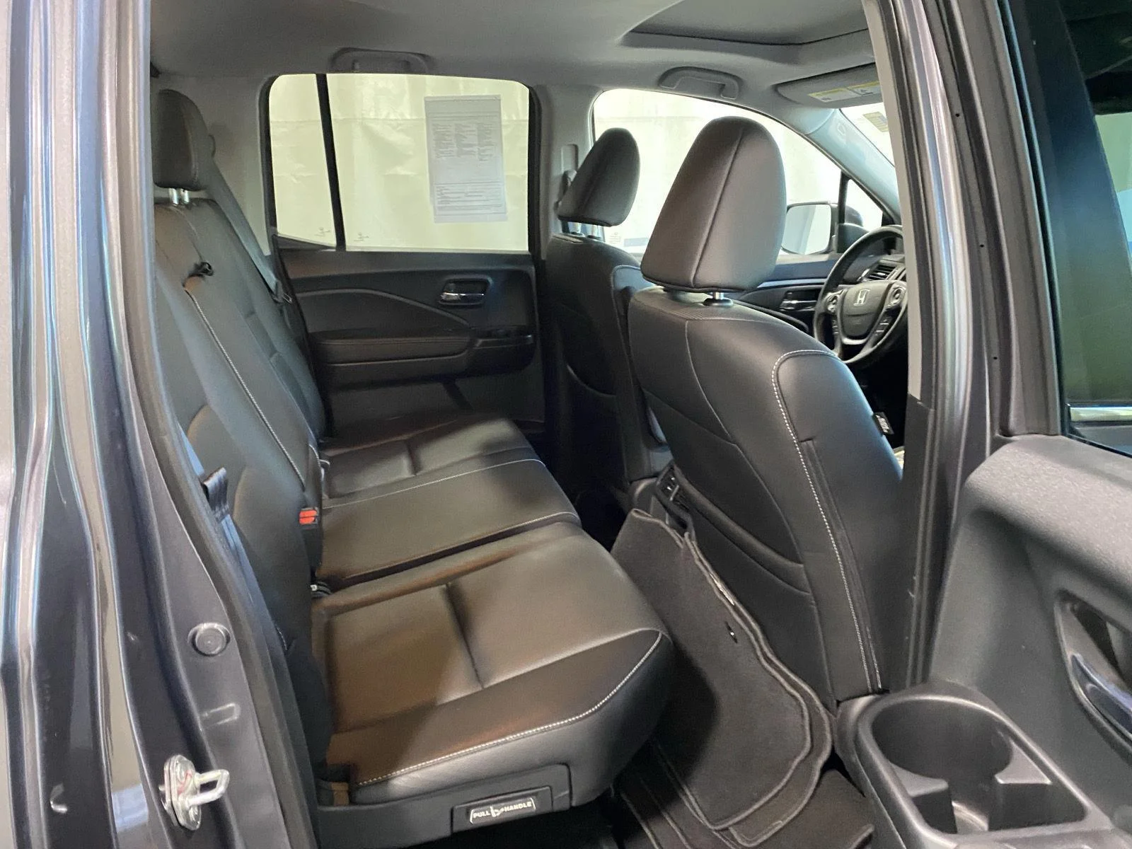 Used 2023 Modern Steel Metallic Honda RTL image 12