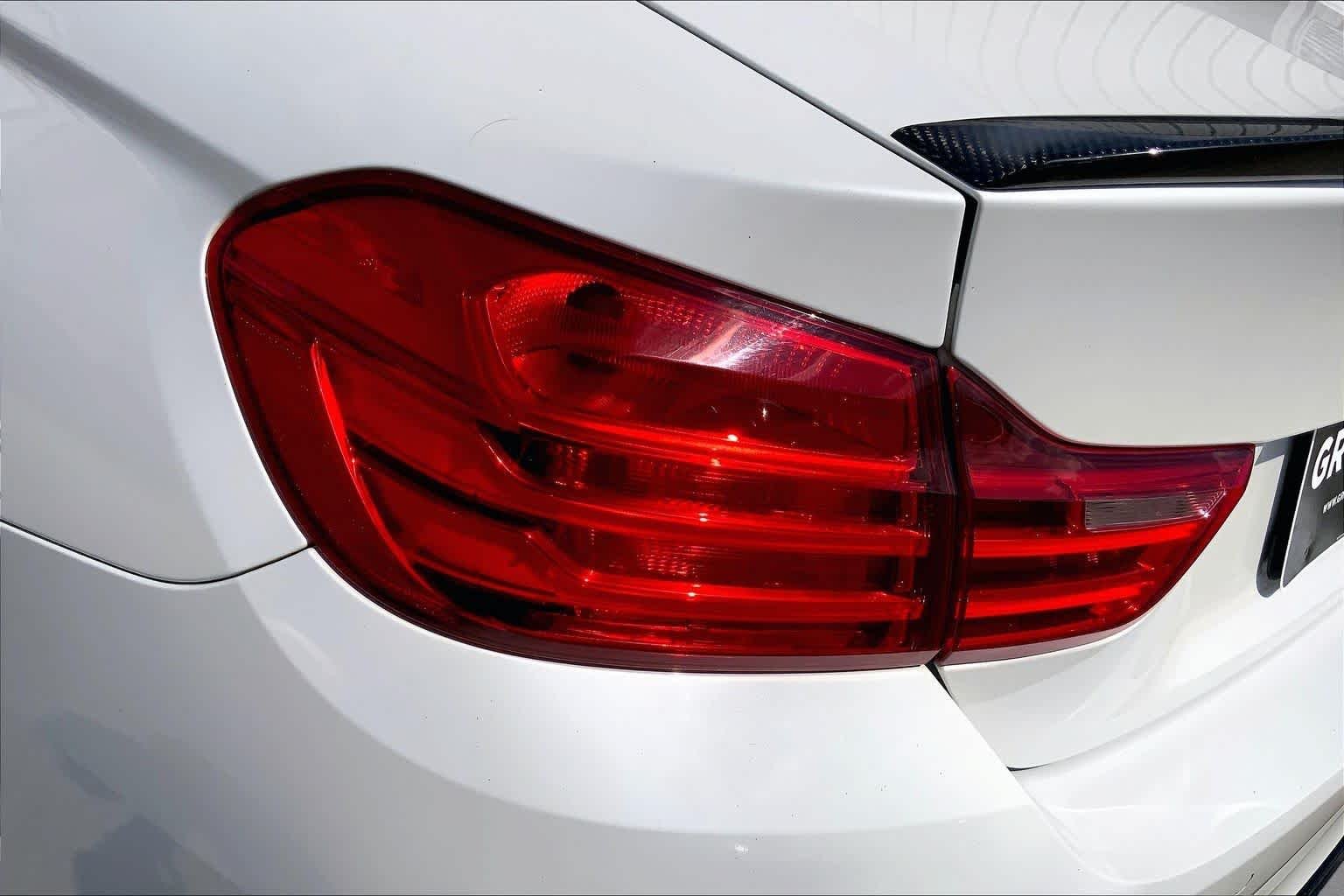 Used 2015 Mineral White Metallic BMW  image 26
