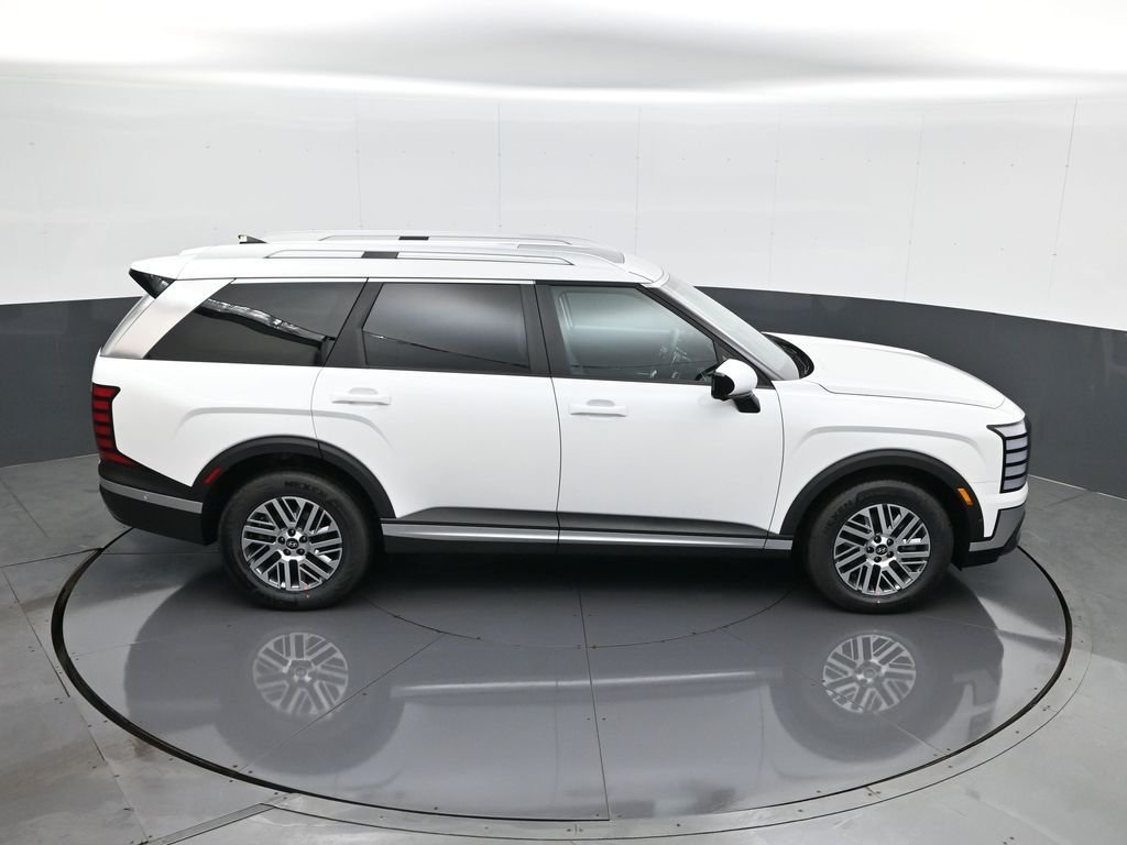Used 2026 White Hyundai SEL Premium image 18