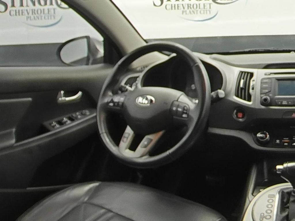 Used 2016 Silver Kia EX image 16