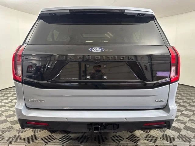 Certified Used 2025 Gray Metallic Ford Active image 26