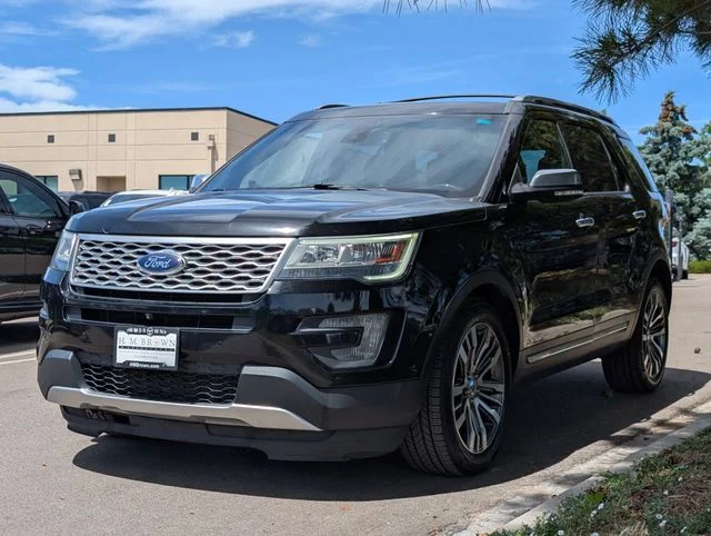 Used 2016 Shadow Black Ford Platinum image 5