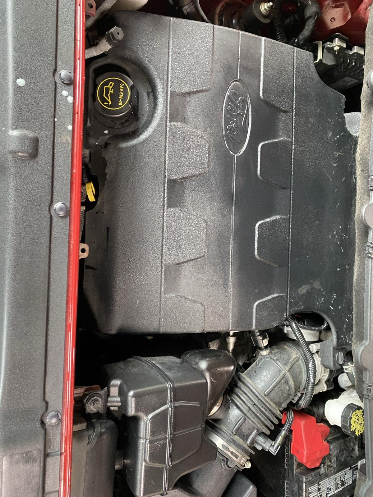 Used 2018 Ruby Red Metallic Tinted Clearcoat Ford SEL image 9