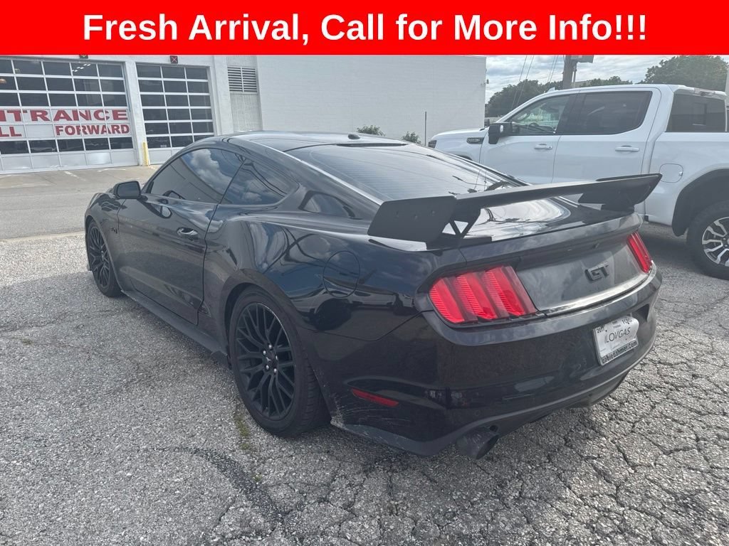 Used 2017 Black Ford GT Premium image 25