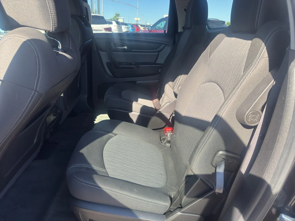 Used 2015 Tungsten Metallic Chevrolet LT image 12