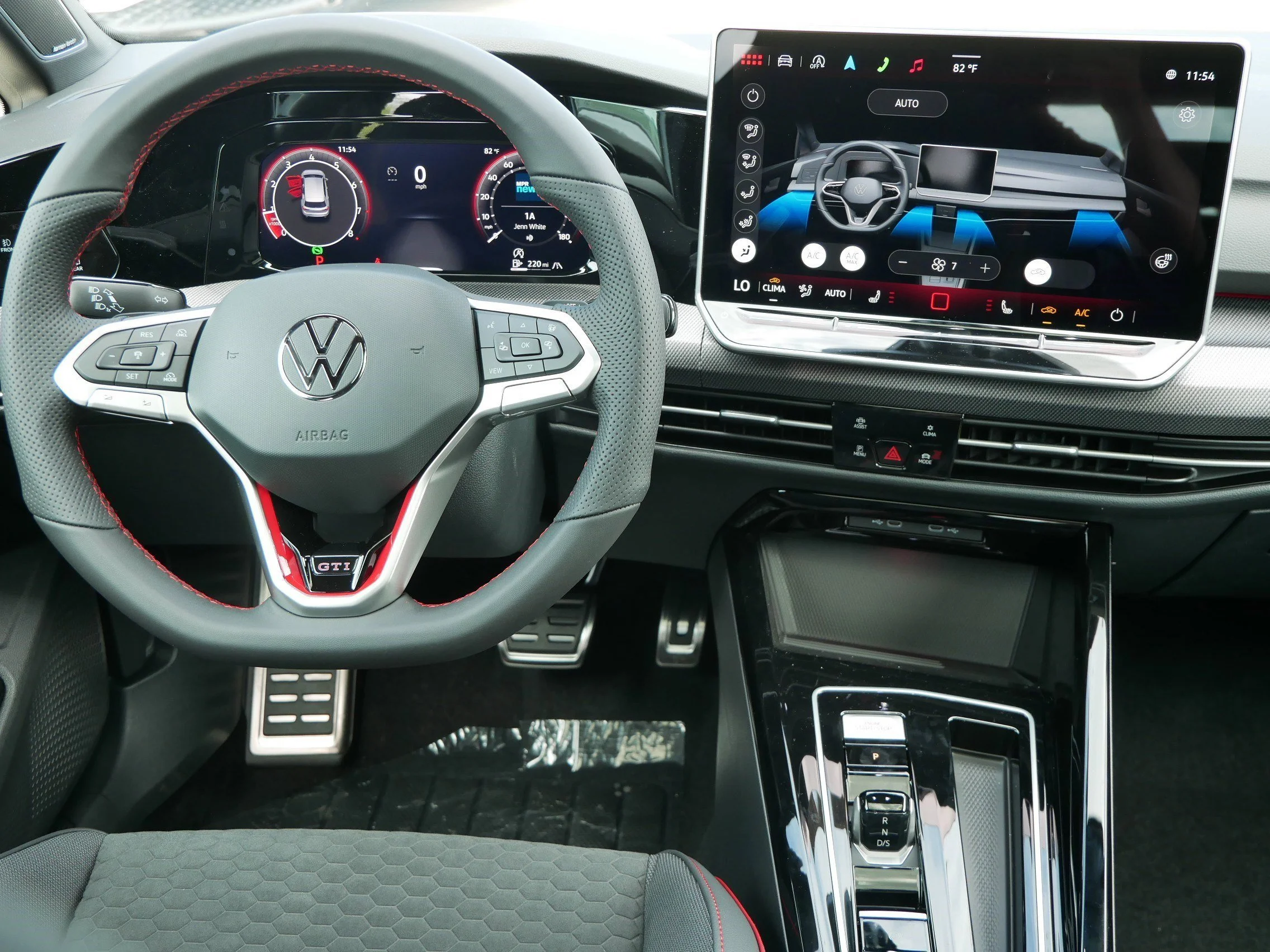 New 2026 Kings Red Metallic Volkswagen SE image 5