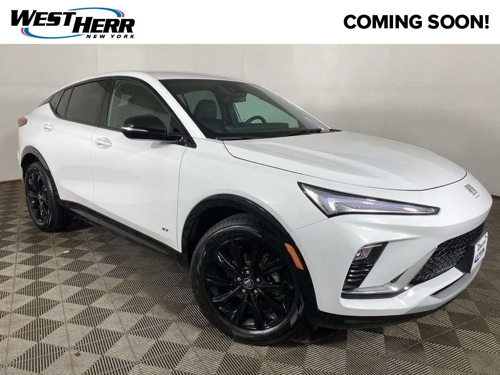 Used 2025 Summit White Buick Sport Touring FWD image 1