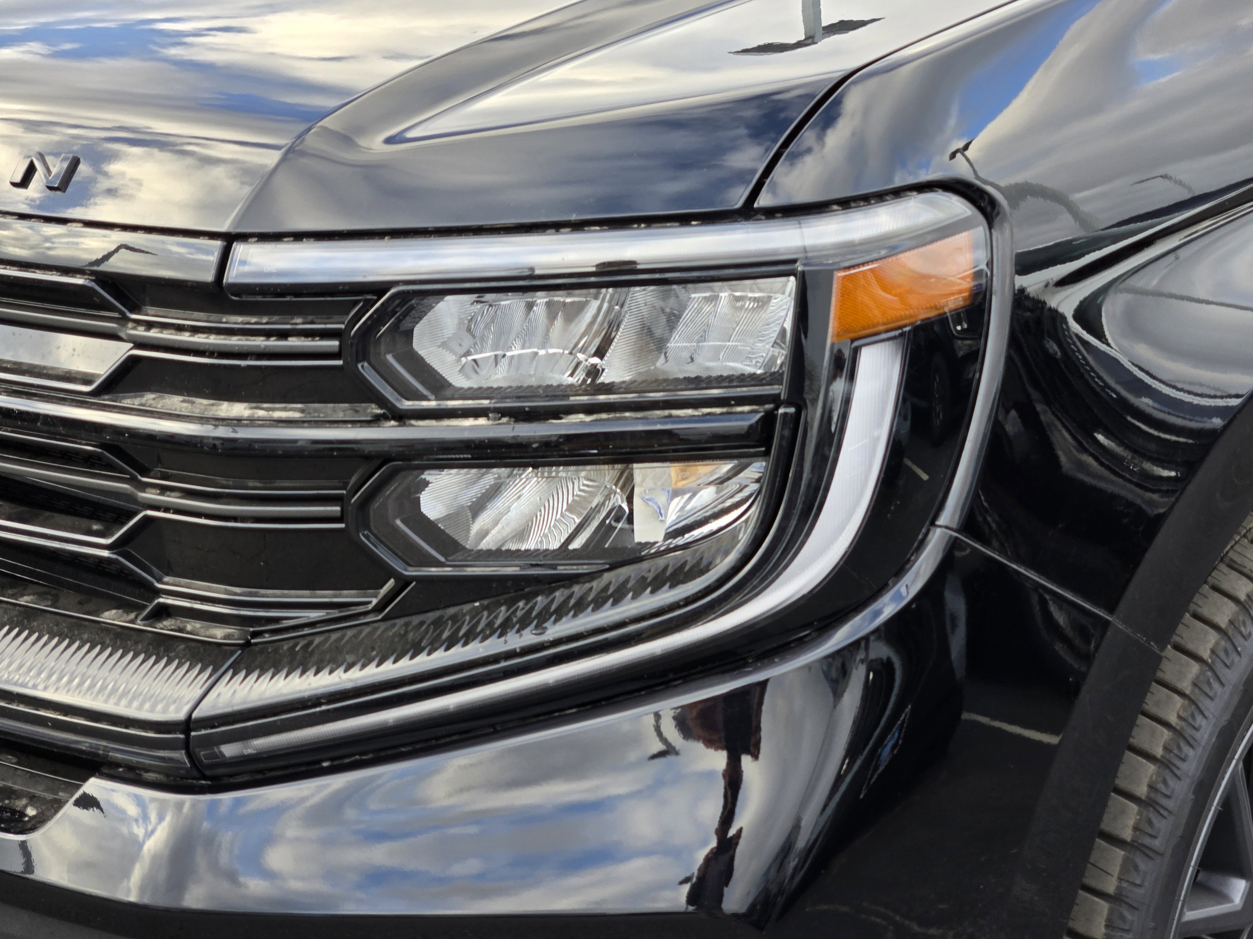 New 2026 Agate Black Metallic Ford Platinum image 5