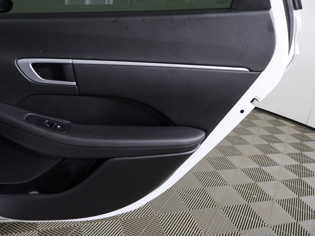 Certified Used 2024 White Hyundai SEL image 22