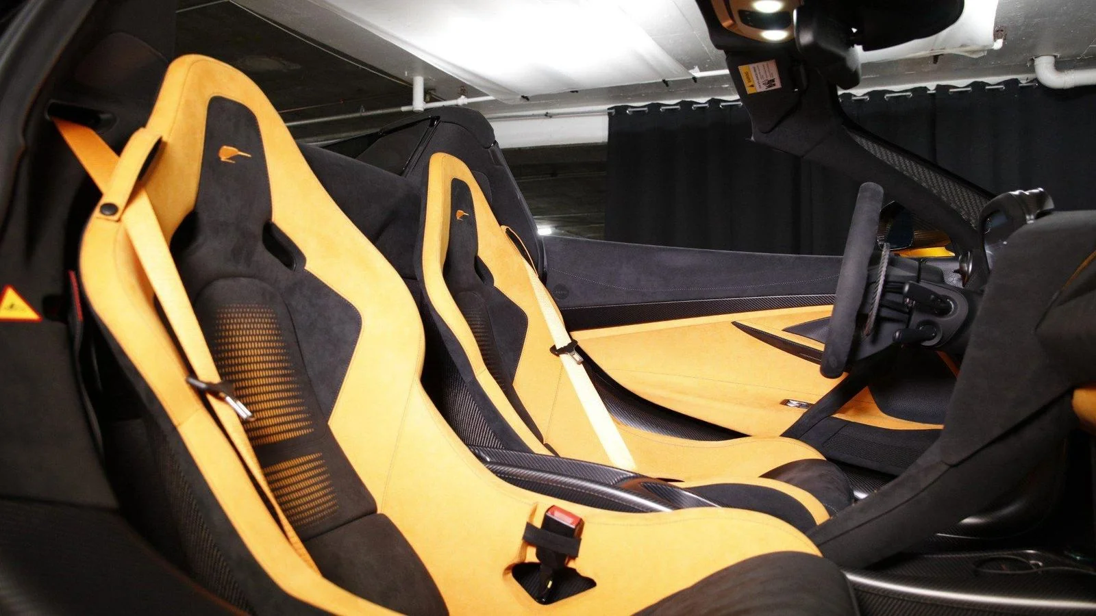 2022 McLaren 765LT Base - Photo 12